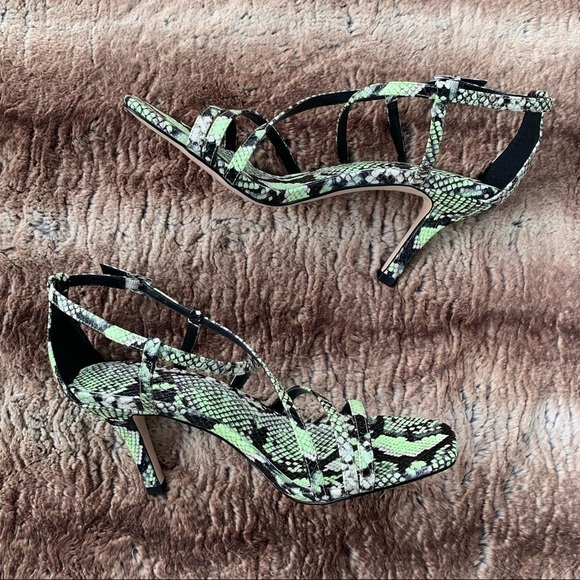 Jessica Simpson Omyra Lime Glitter Boa Sandal - Picture 4 of 8